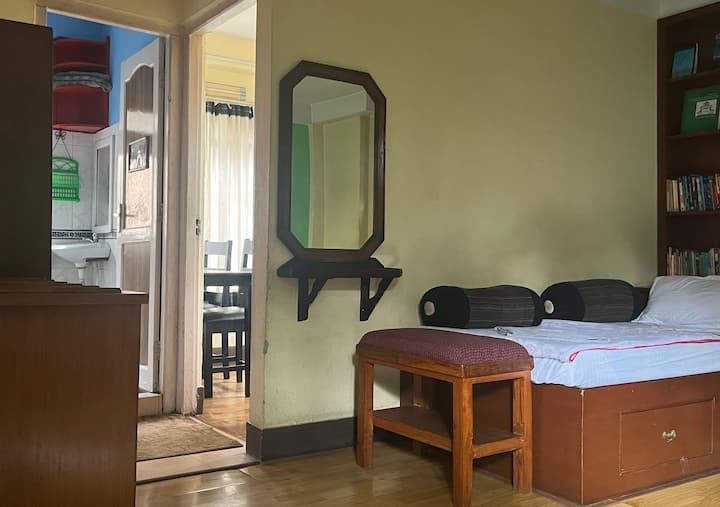 Cozy, Private Space Near Tourist Area Of Thamel - Katmandú