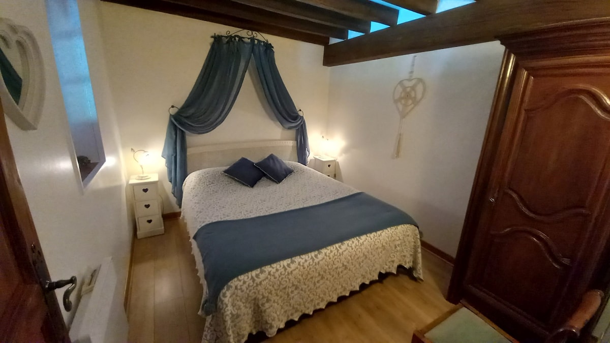 chambre Fourchaume, lit queen size (160 cm)