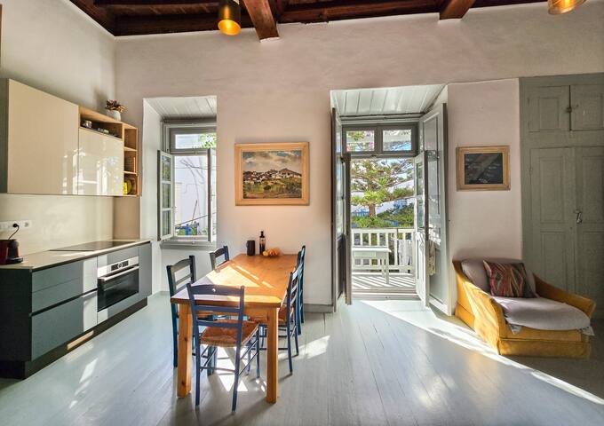 Majestic house in the heart of Mykonos gallery image 4