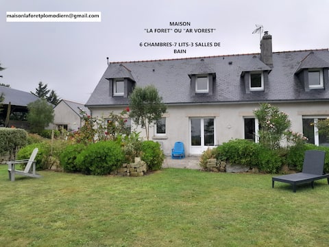 In the heart of nature, a stone's throw from the ocean