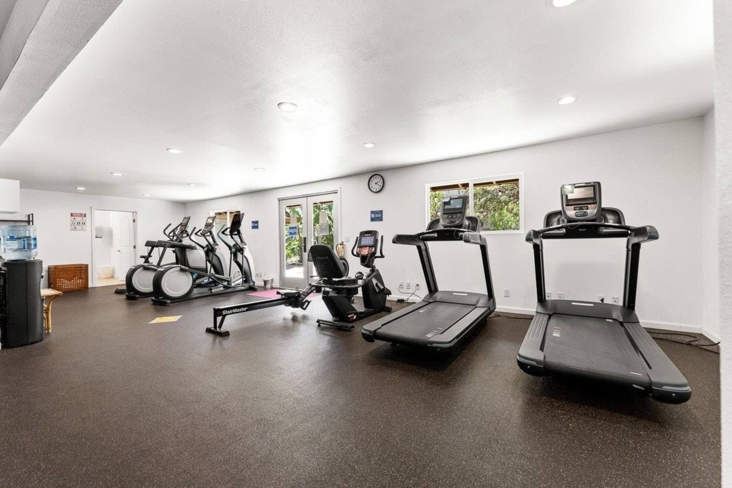 Condo in Lahaina · ★4.88 · 1 bedroom · 2 beds · 1 bath - Image 24