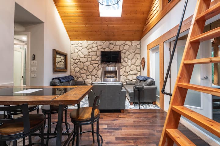 Luxury Cabin In Paradise Valley, Squamish, Bc - Squamish