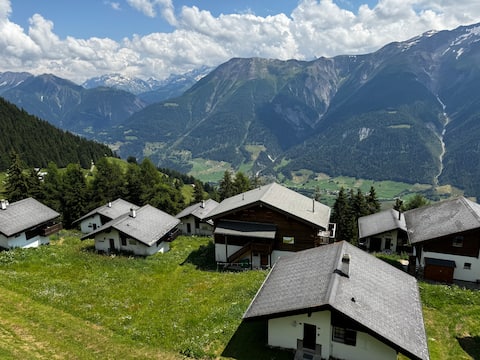 Penthouse apt, max 8/ski in-out/vue outstanding