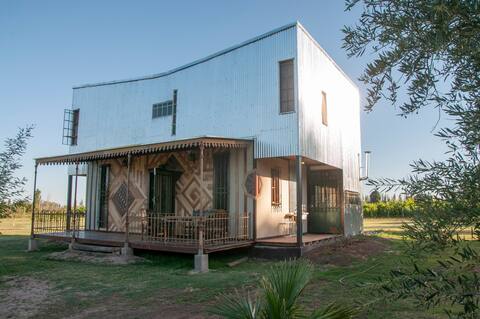 Finca Bravi. Complete house