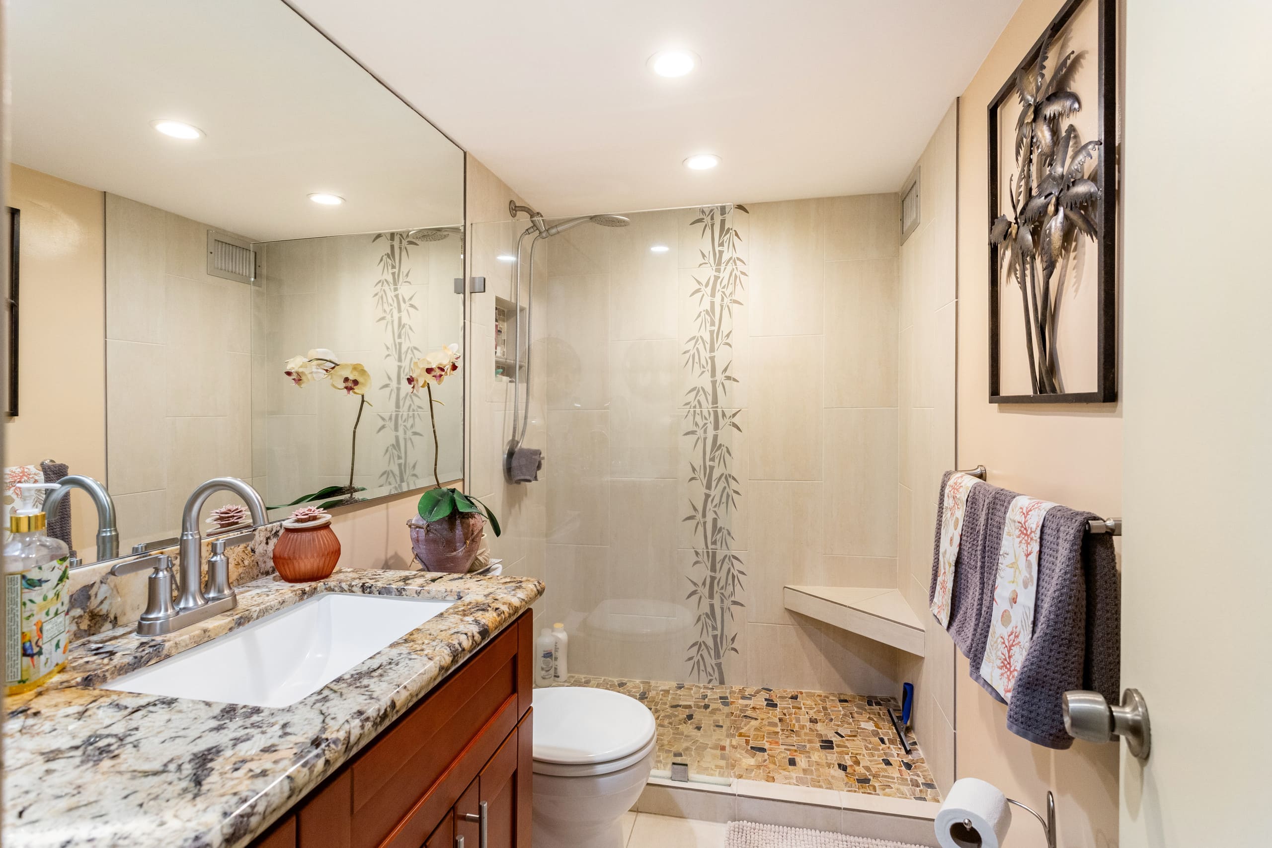 Condo in Kihei · ★4.98 · 1 bedroom · 1 bed · 1 private bath - Image 19
