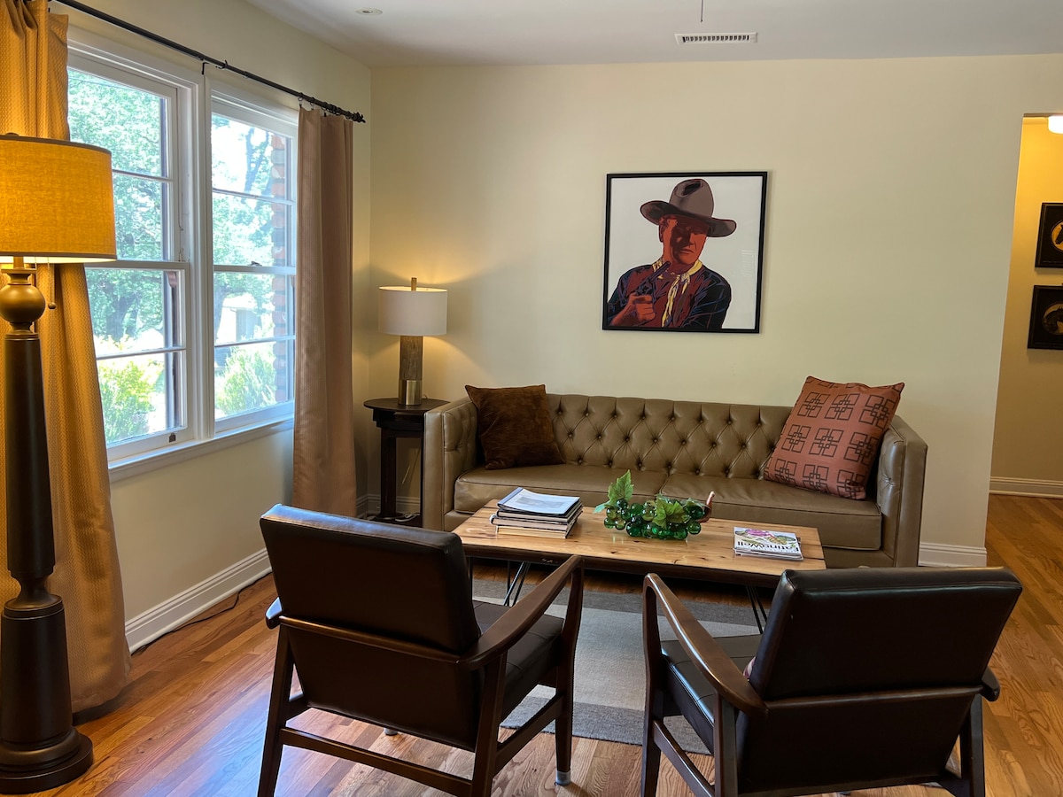 Top Airbnb: Horse Ranch Meets Tree House By Downtown in El Paso De Robles (Paso Robles)