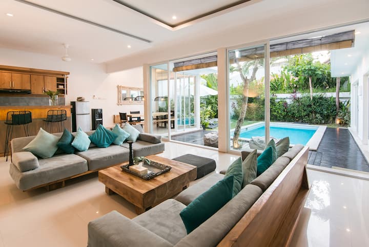 Stylish Three Bedroom Villa Near Atlas Beach Club & Beach. - Bali