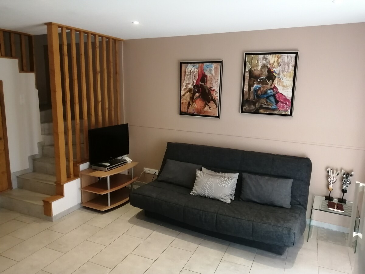 Top Airbnb: Mas Gricoco, quiet, swimming pool and jacuzzi in Les Vans