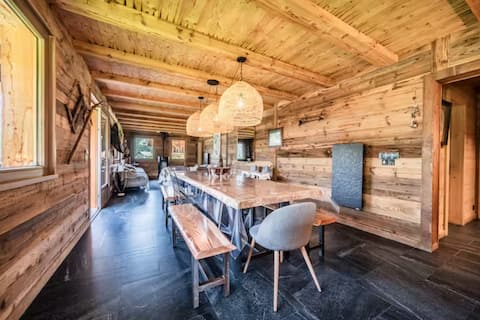 Chalet 15 p 4  Chapelle Châtel, hot tube billiards