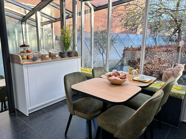Quiet Attractive Room - Flandre Occidentale
