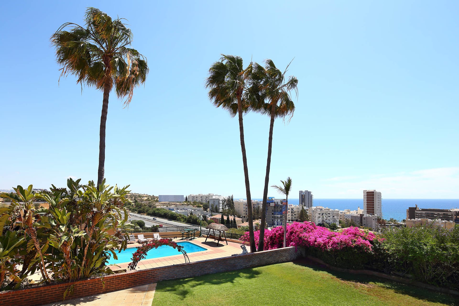 The OliveTree Apartments with Sea View