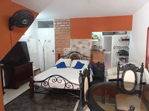 Monoambiente nice and independent.