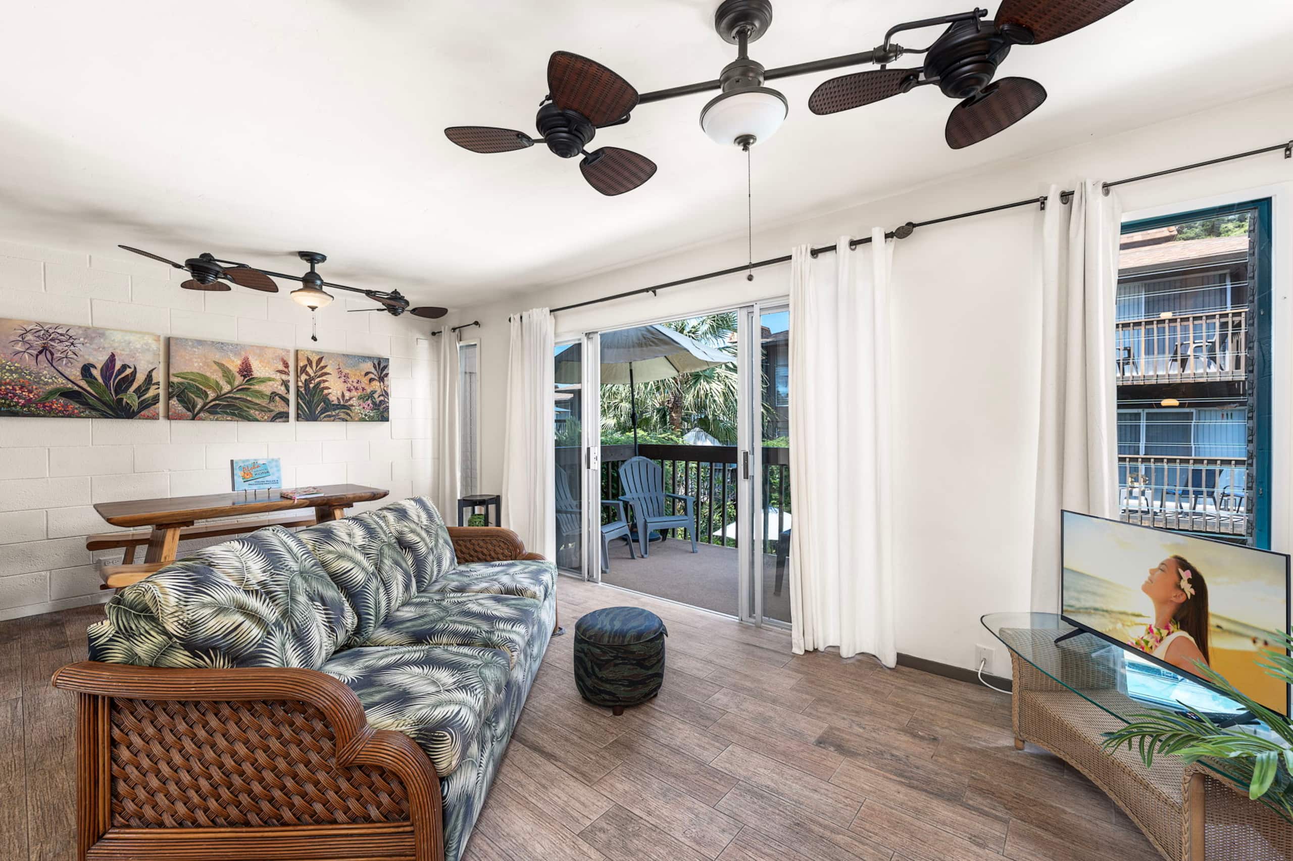 Condo in Kailua-Kona · ★4.89 · 1 bedroom · 2 beds · 1.5 private baths - Image 3