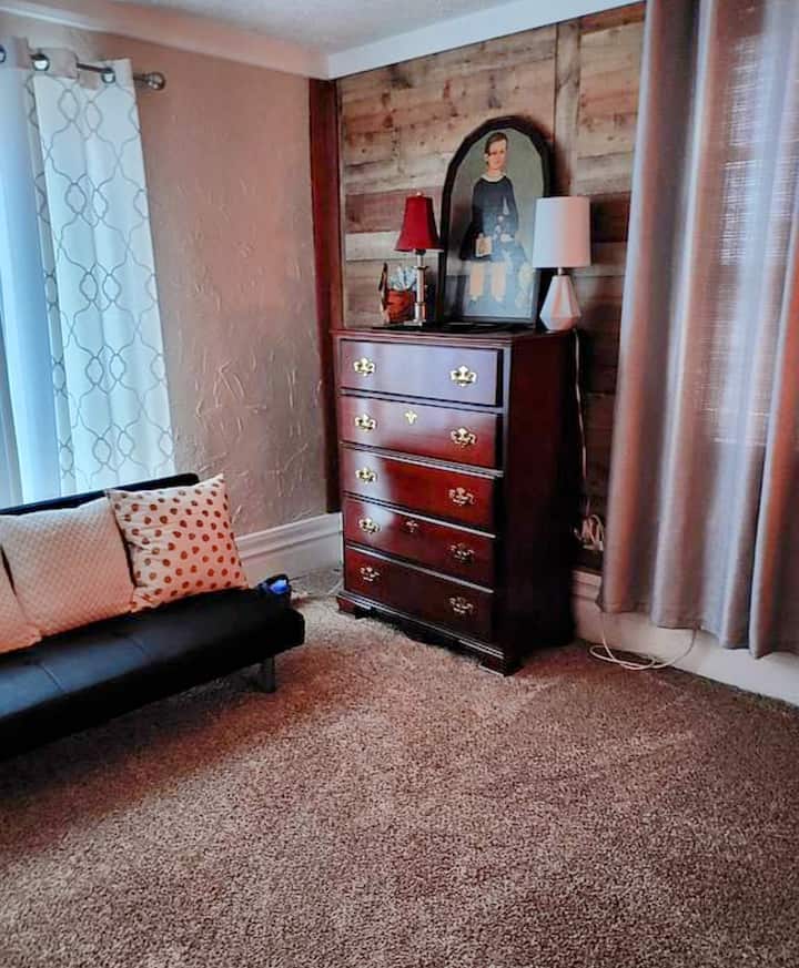 Rozkladacia pohovka pre ďalšieho hosťa.