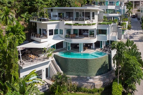Villa Beyond 9 Bedrooms Seaview - Full Services