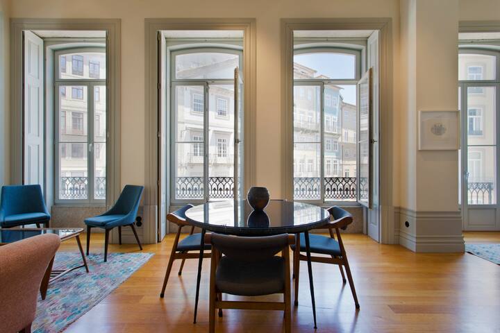 BOUTIQUE Rentals-Toledo’s One &Only Apt in RIBEIRA gallery image 2