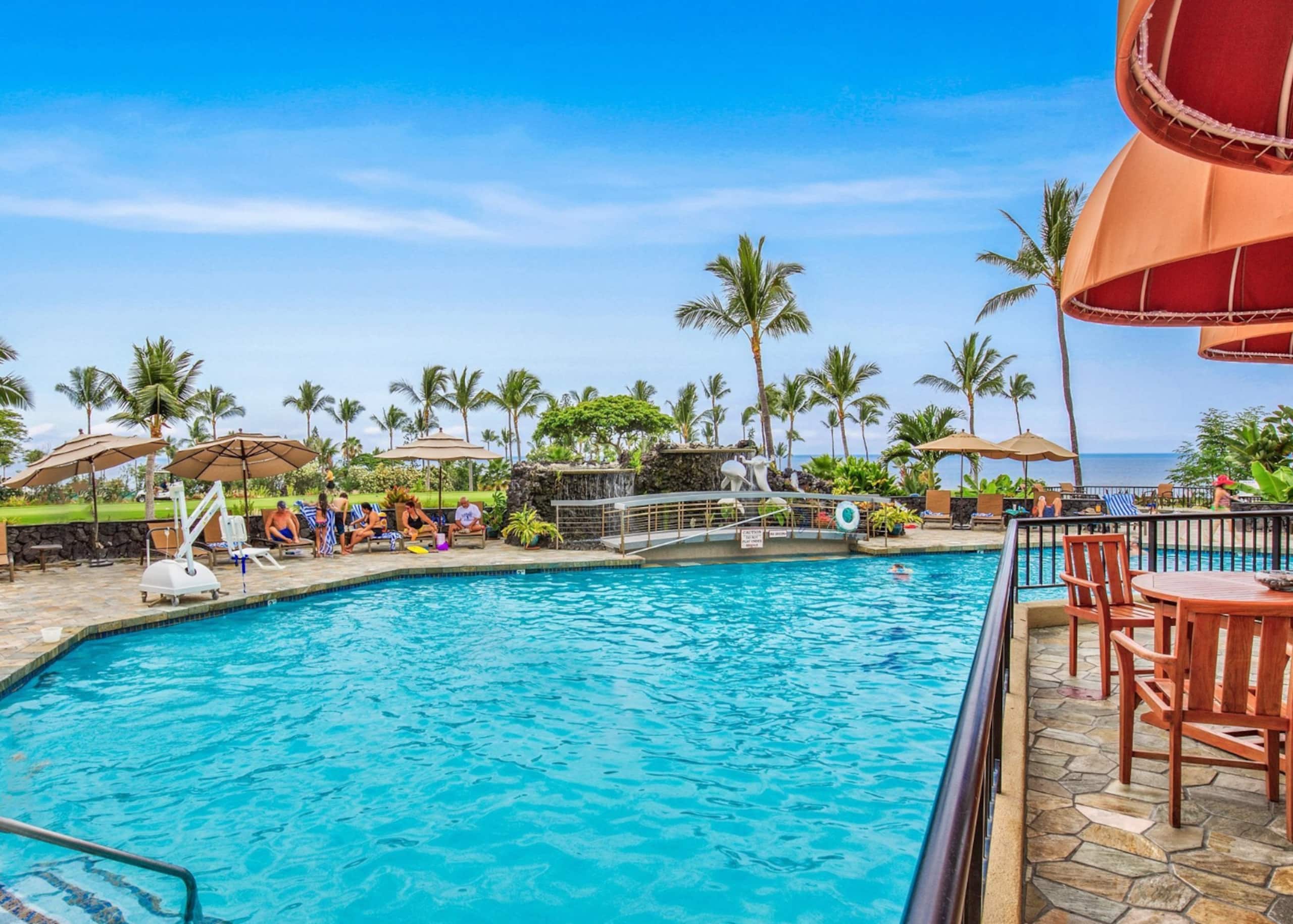 Condo in Kailua-Kona · ★4.91 · 2 bedrooms · 2 beds · 2 baths - Image 39