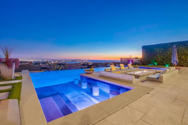 Luxury house with panoramic view in La Jolla gallery image 2
