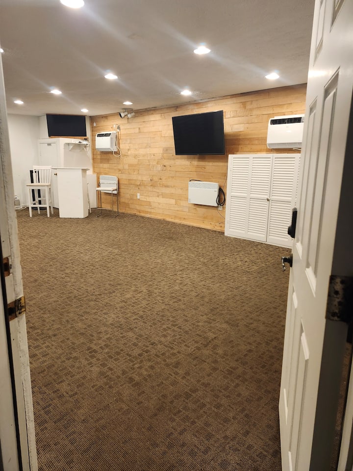 Surfside Christian Retreat Bunks/16 People - Panama City Beach, FL