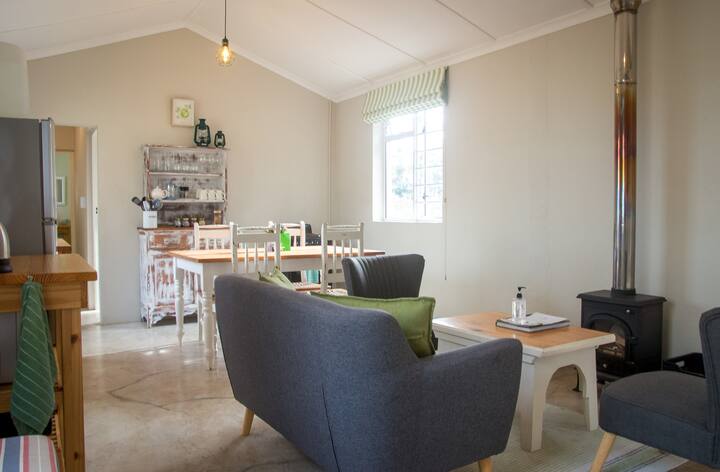 Moortop Cottages - Sundowner - Grabouw