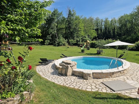 Top performing Airbnb: Holiday house VUKI stone house in ISTRA in Marceljani