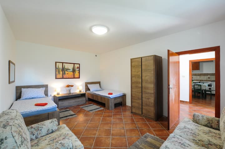 Спална соба 1