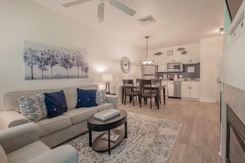 129- Cozy & Comfy One Bedroom Condo Suite