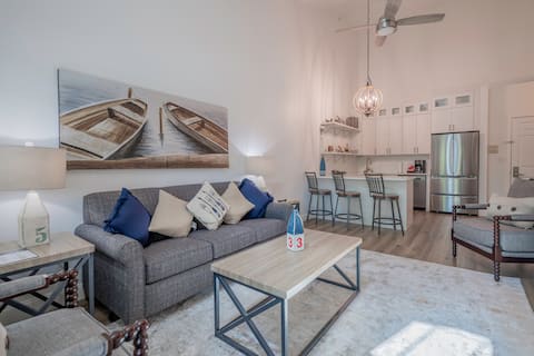 318- Beautifully Updated 1 Bedroom Condo Suite