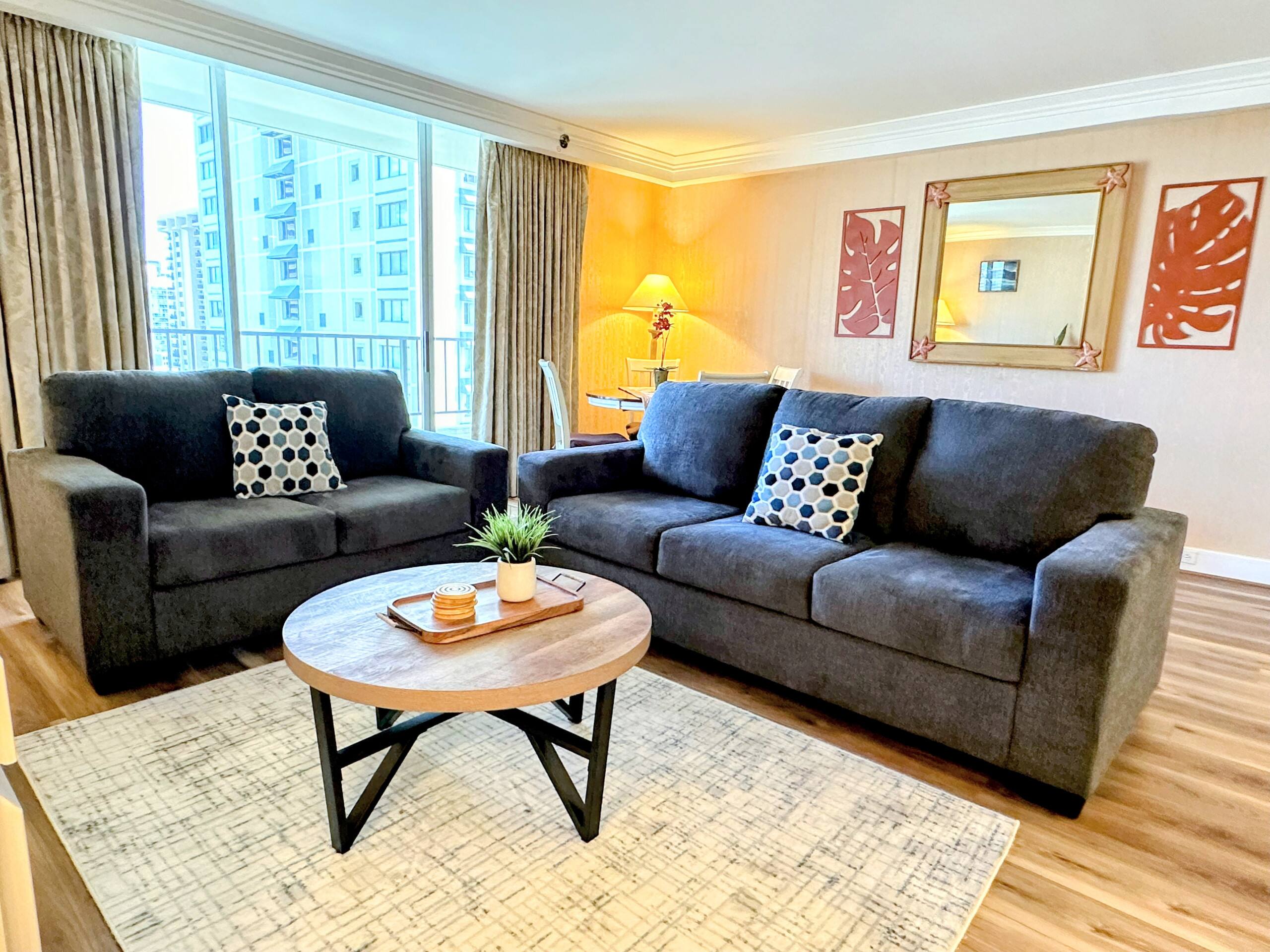 Partial Ocean Views - Cozy, Great for Families! - Image 1