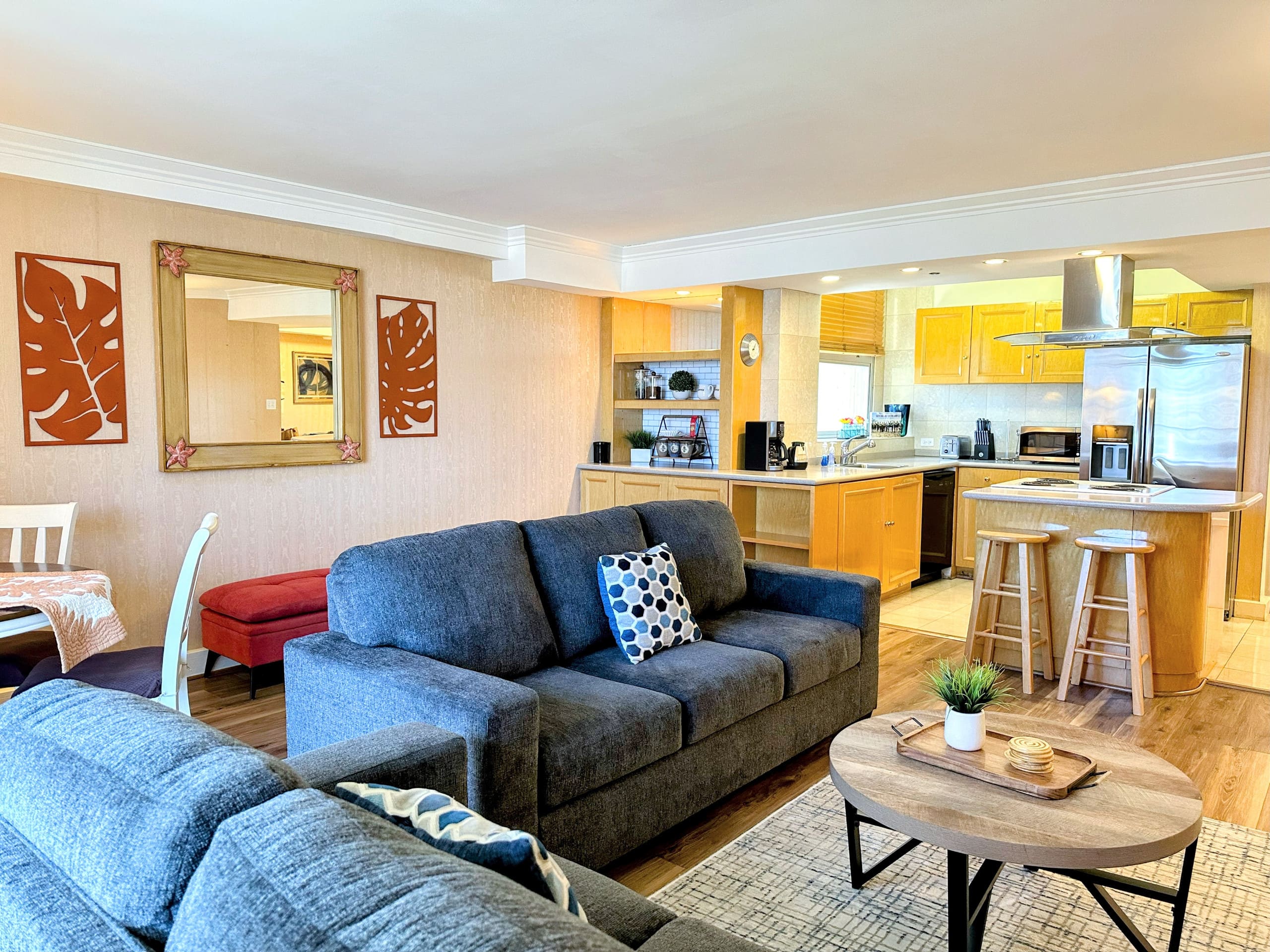 Partial Ocean Views - Cozy, Great for Families! - Image 2
