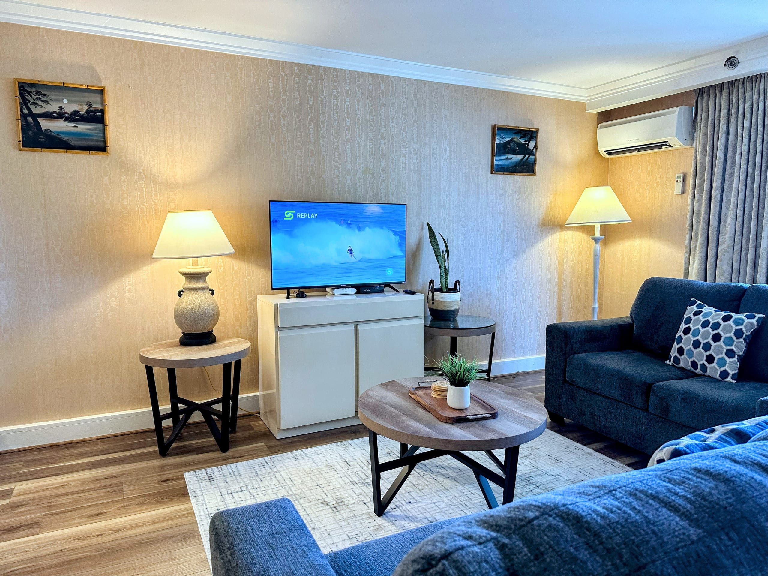 Partial Ocean Views - Cozy, Great for Families! - Image 3