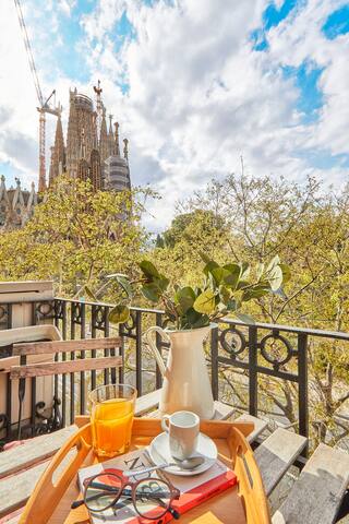 BBarcelona Apartments managed Airbnb listing 1