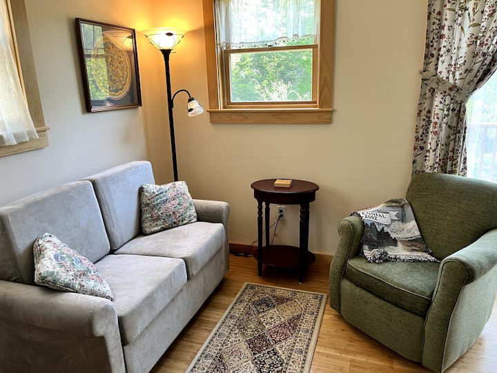 Peaceful Suite - Hiking, Beach, Nature - Cellardoor Winery, Lincolnville