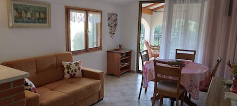 Successful Airbnb property: Fifa apartment in Supetarska Draga