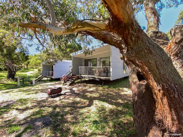 Two Bedroom Family Cabin – Private Bathroom