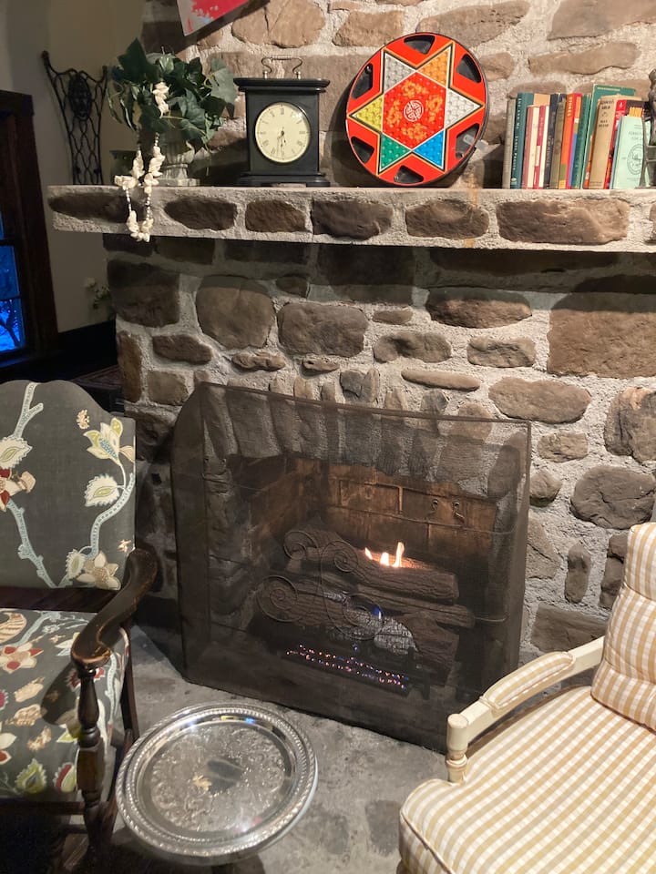 Moonstone Manor Nestled In Laurel Mountain Park - Ligonier, PA