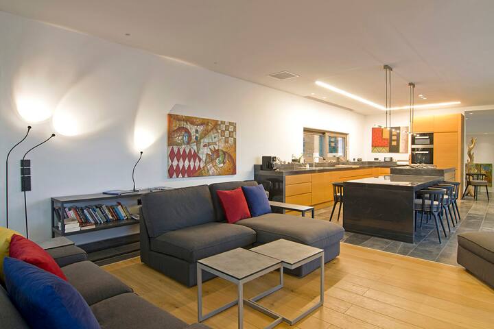 Lux Villa Faros, 4 BD, 3 BA, private infinity pool gallery image 5