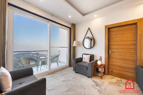 Azalea Home|3BHK|On Mall Road By HomestayDaddy