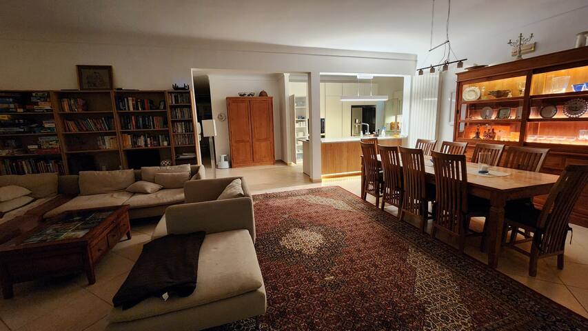 Luxury Villa ‘La Barca’ – 3 Bedrooms & 2 Bathrooms gallery image 4