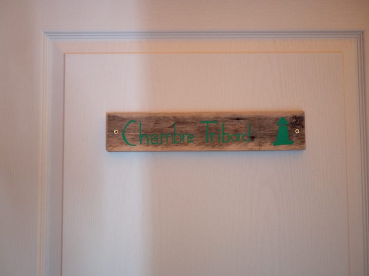 右舷客房配备2张双人床140/200