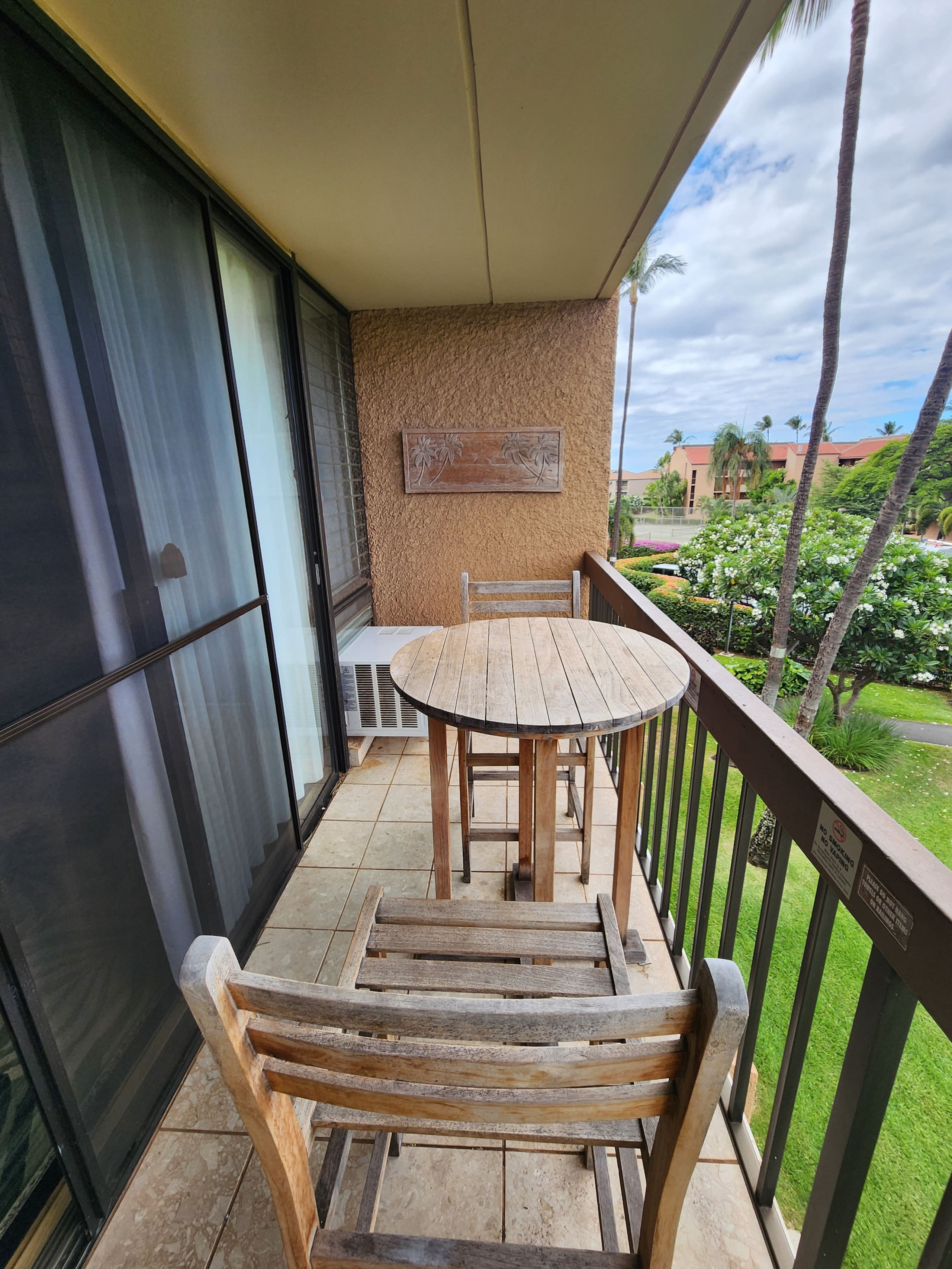 Condo in Kihei · ★4.84 · 1 bedroom · 2 beds · 1 bath - Image 18