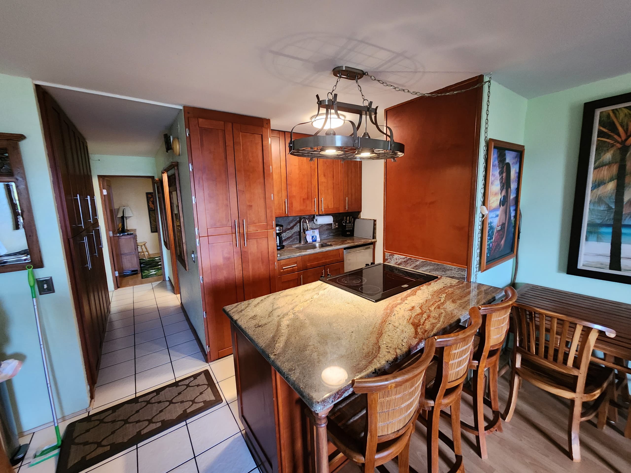 Condo in Kihei · ★4.84 · 1 bedroom · 2 beds · 1 bath - Image 5