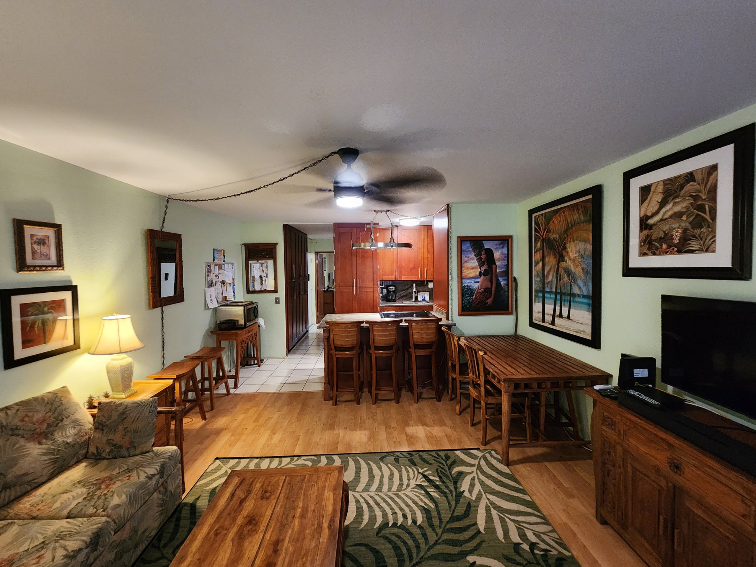 Condo in Kihei · ★4.84 · 1 bedroom · 2 beds · 1 bath - Image 14