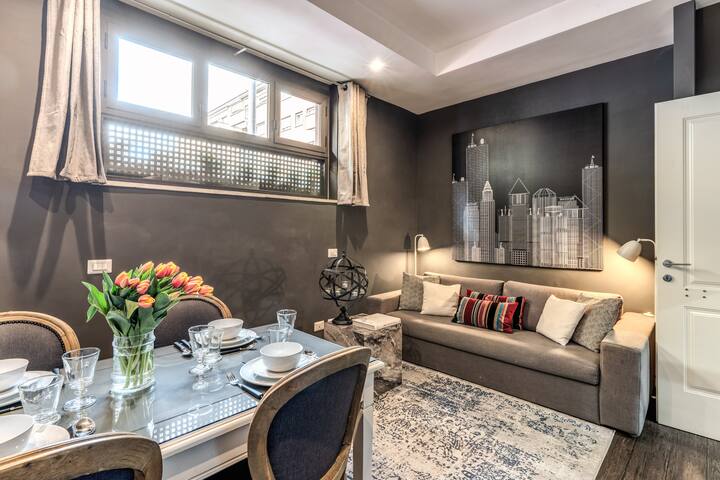 NEW..Double apartment a few steps from the Vatican gallery image 5