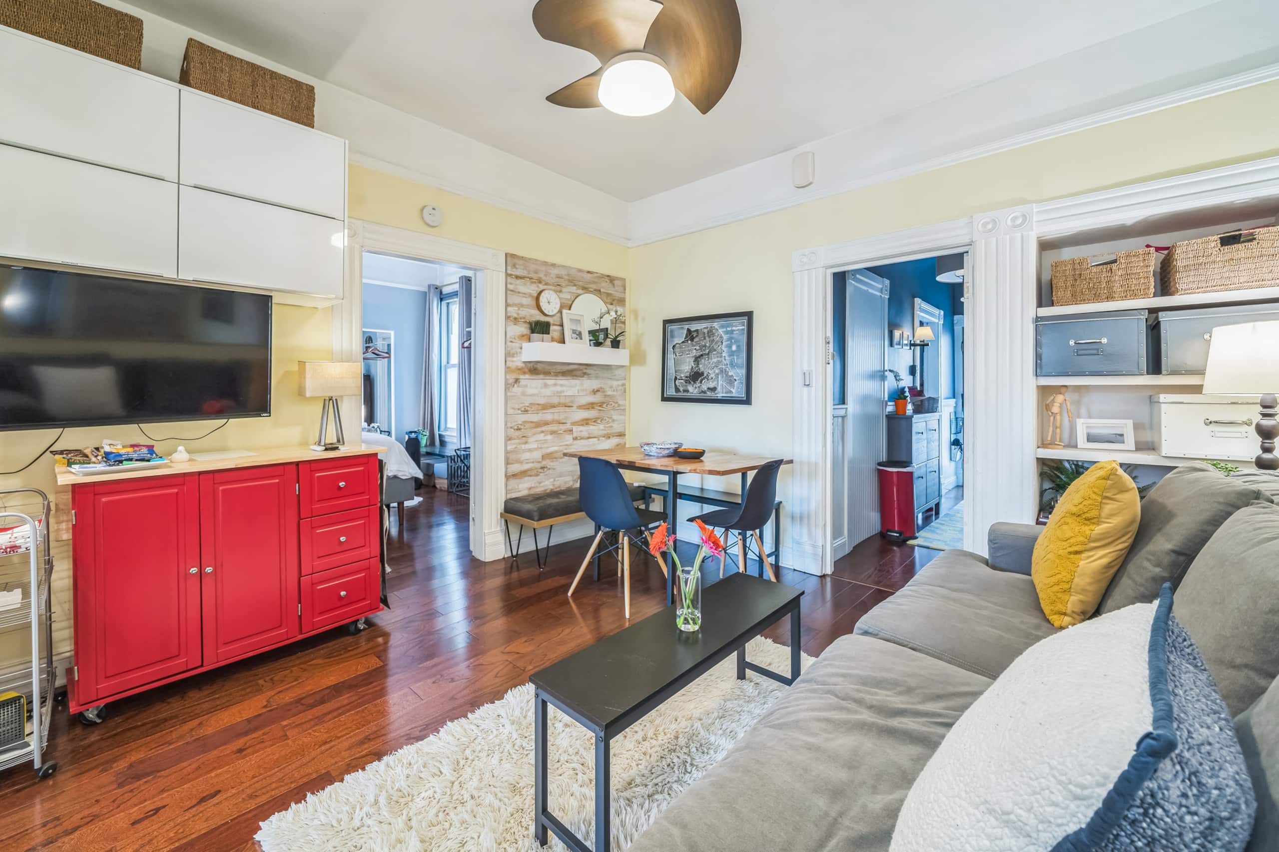 Home in San Francisco · ★4.96 · 2 bedrooms · 2 beds · 2 baths - Image 9