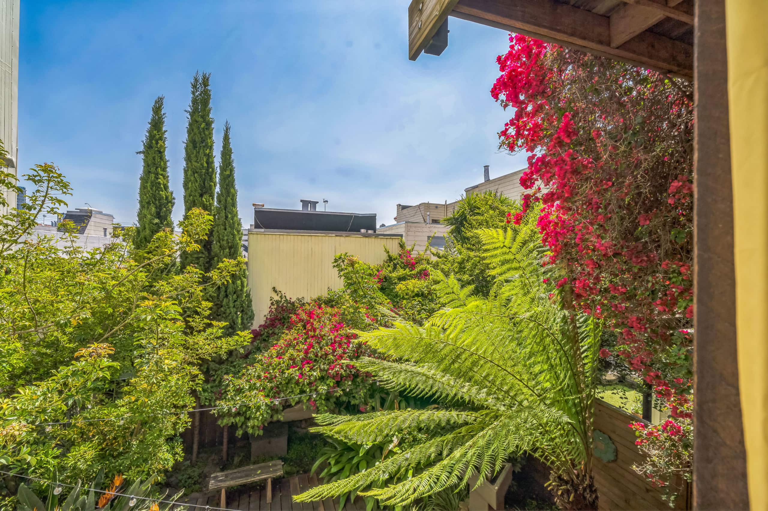 Home in San Francisco · ★4.96 · 2 bedrooms · 2 beds · 2 baths - Image 67