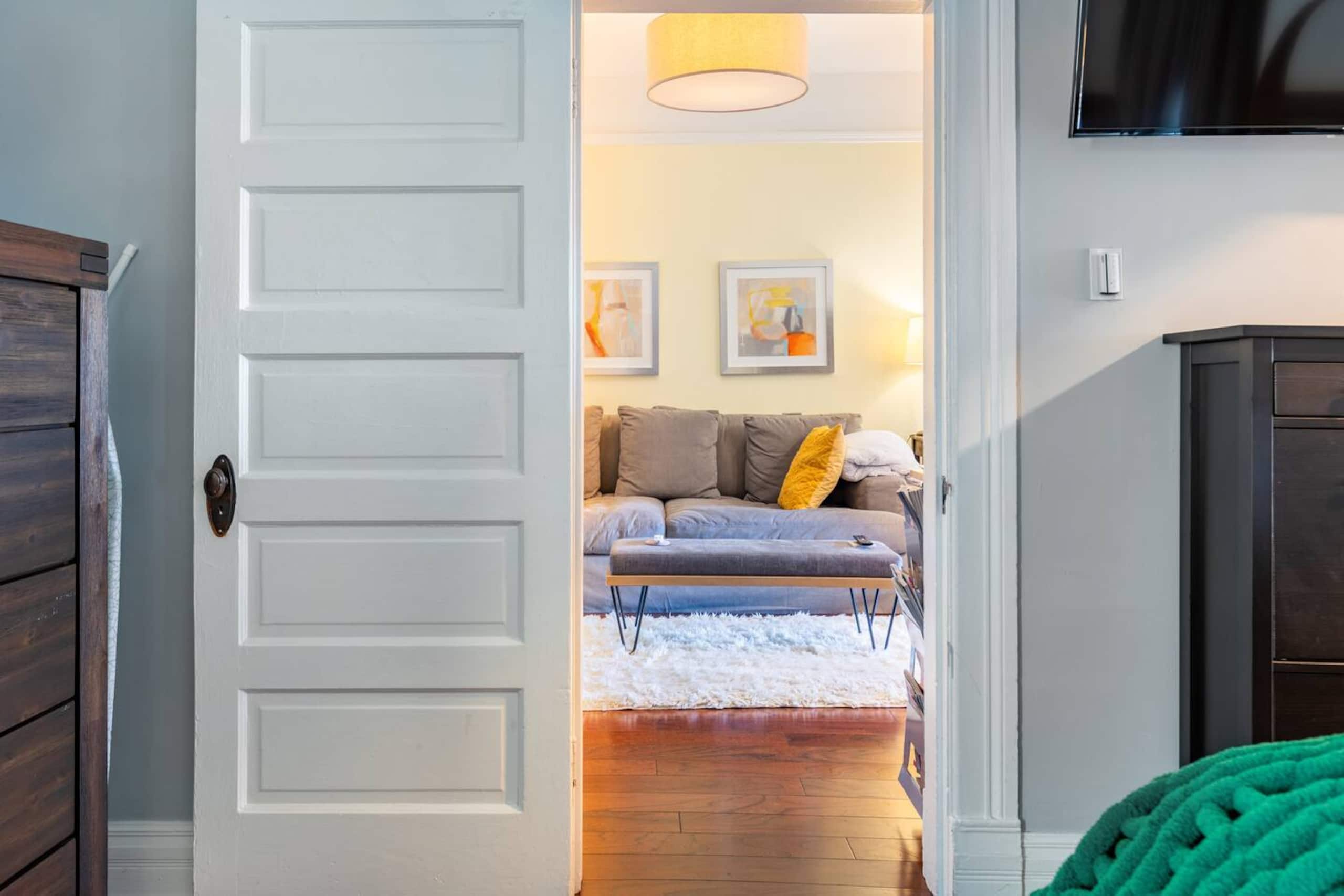 Home in San Francisco · ★4.96 · 2 bedrooms · 2 beds · 2 baths - Image 76