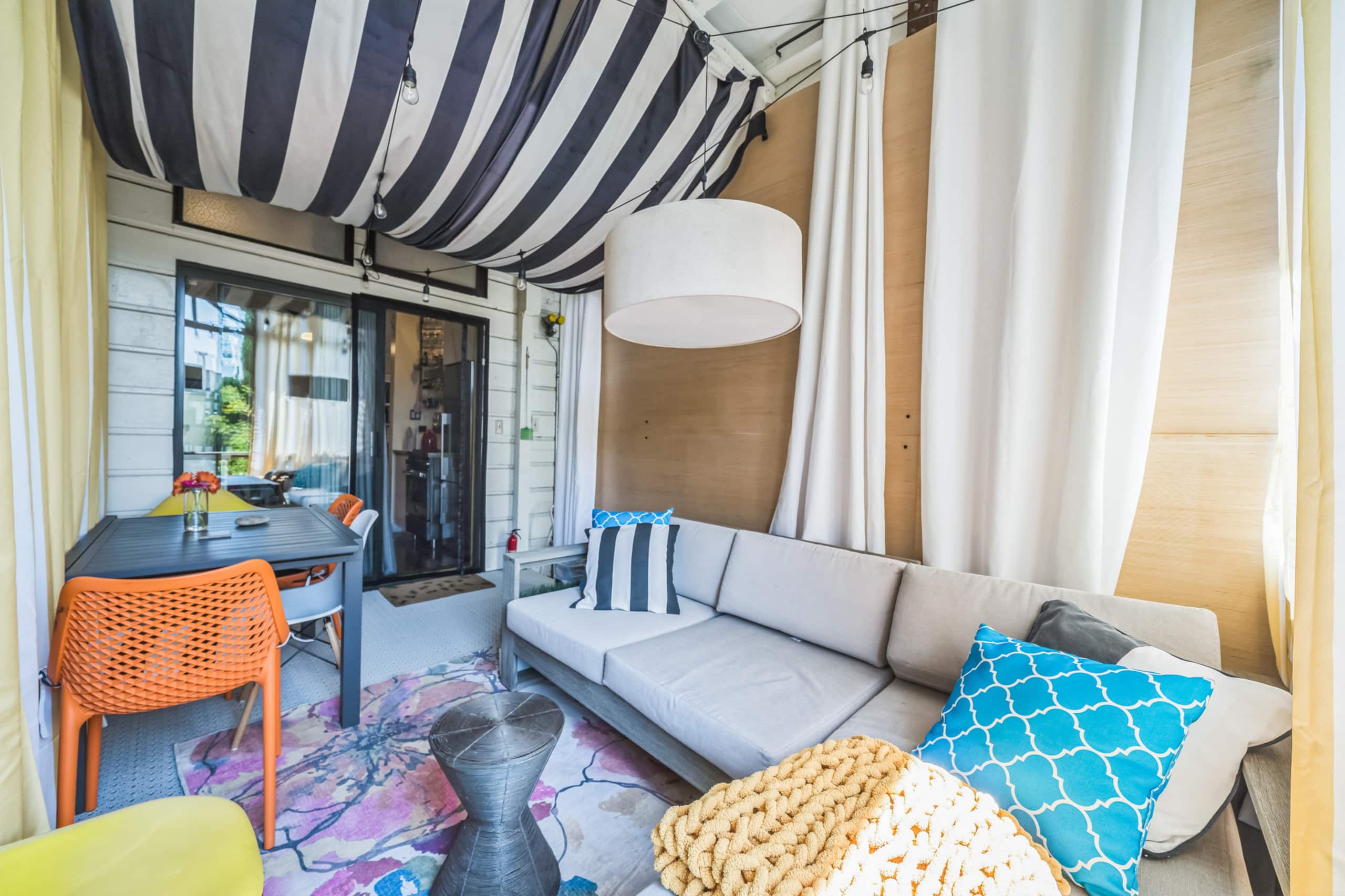 Home in San Francisco · ★4.96 · 2 bedrooms · 2 beds · 2 baths - Image 5