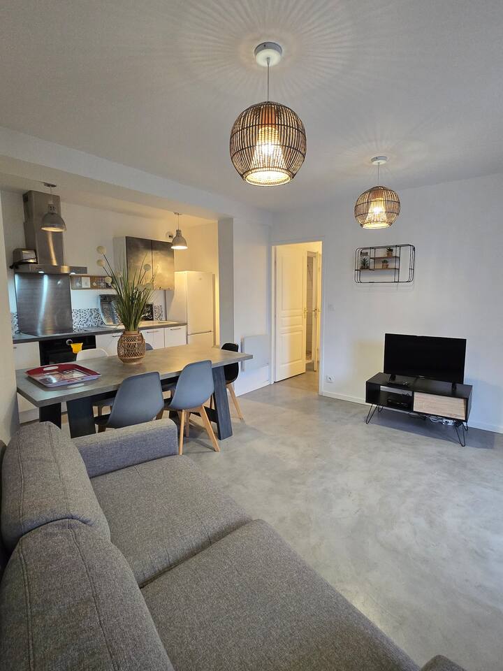 მისაღები ოთახი 2