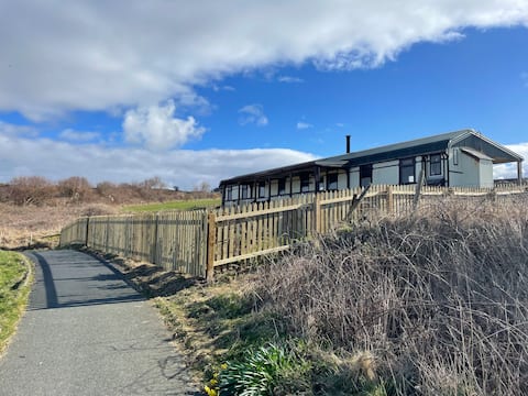 Unique Vintage Railway Carriage, 180* Sea View